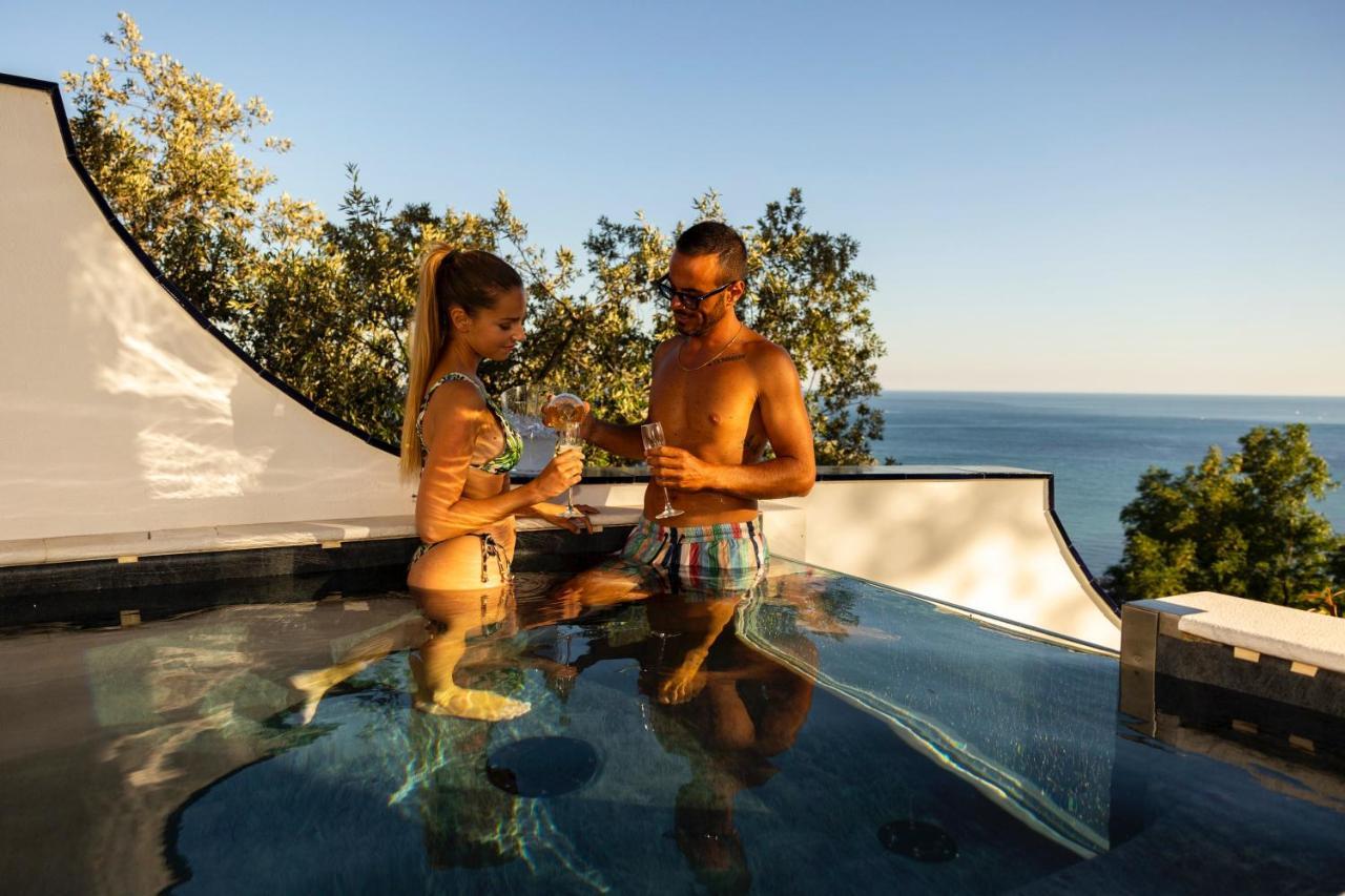 Decori Suites Amalfi Coast - Free Parking Vietri 외부 사진