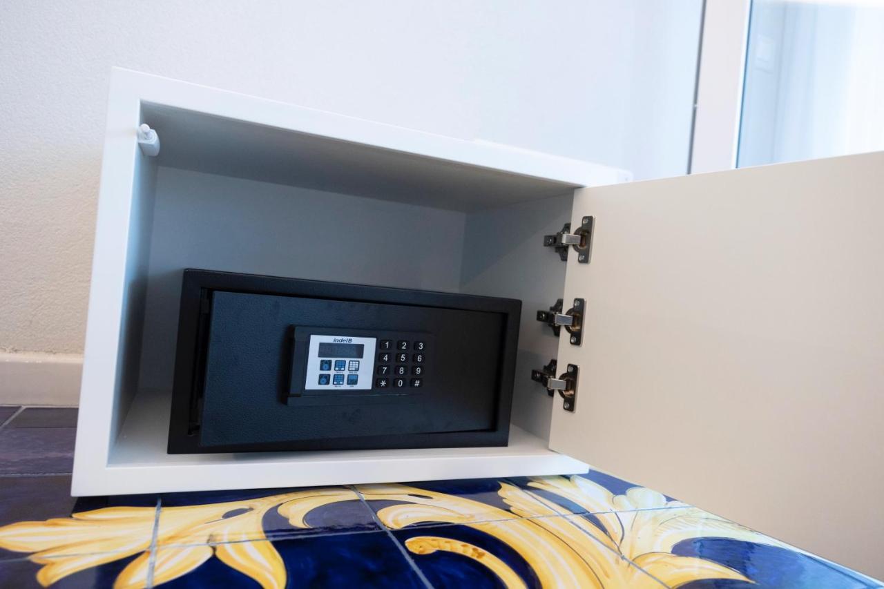 Decori Suites Amalfi Coast - Free Parking Vietri 외부 사진